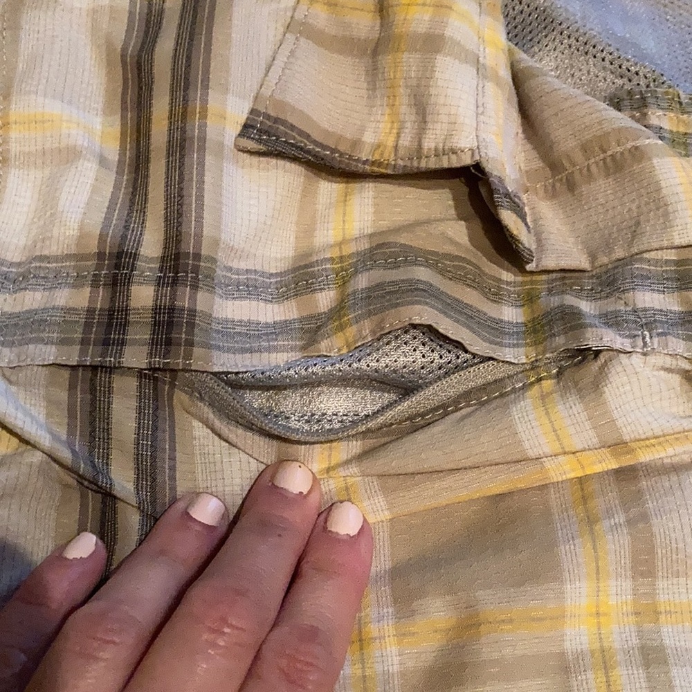 North face button down - Picture 3 of 6